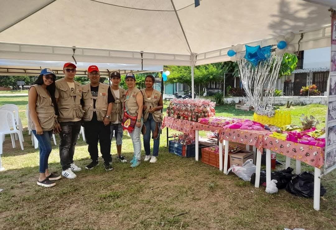Equipo de FUNCONFE en una jornada comunitaria
